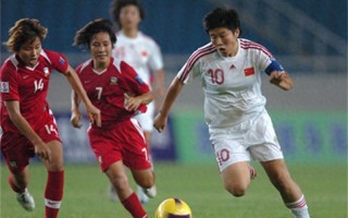 vsports体育-火爆赛场实况：女足展现实力，斩获宝贵三分