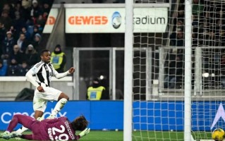 V体育官网-意甲巨无霸斑马军团，尤文图斯稳坐榜首！