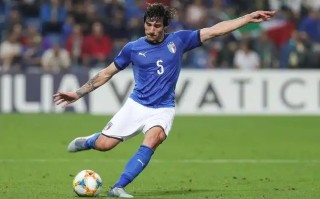 vsports体育-意大利队历经辛苦，最终成功晋级！