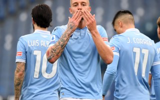 V体育-尤文图斯逆转获胜，展现强大