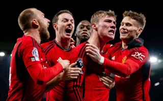 vsports体育-曼联主场出局，被阿贾克斯击败