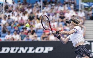 V体育-体操比赛现场笑声不断，澳大利亚选手获胜