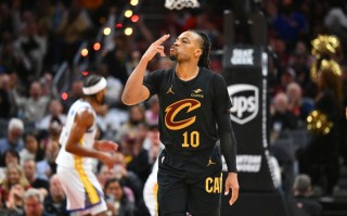 V体育-勇士主场轻取公牛，继续领跑西部