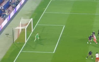 V体育官网-狼队头号射手表现低迷，球队进攻受阻