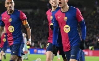 V体育-巴萨遭遇尴尬失利，球迷纷纷唏嘘