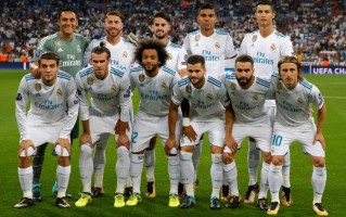 vsports体育-塞尔塔维戈球员互相支持，期待下一场取胜回报