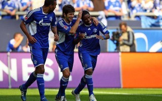 V体育官方app-沙尔克04九连败，球队重振旗鼓谋求胜利