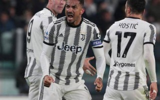 vsports体育-尤文图斯迎来胜利，锁定欧冠赛季的半决赛席位