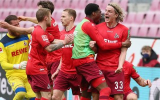 V体育-沃尔夫斯堡主场胜利，稳固争冠地位