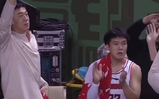 V体育官方app-外援单场砍下40+，球队大胜