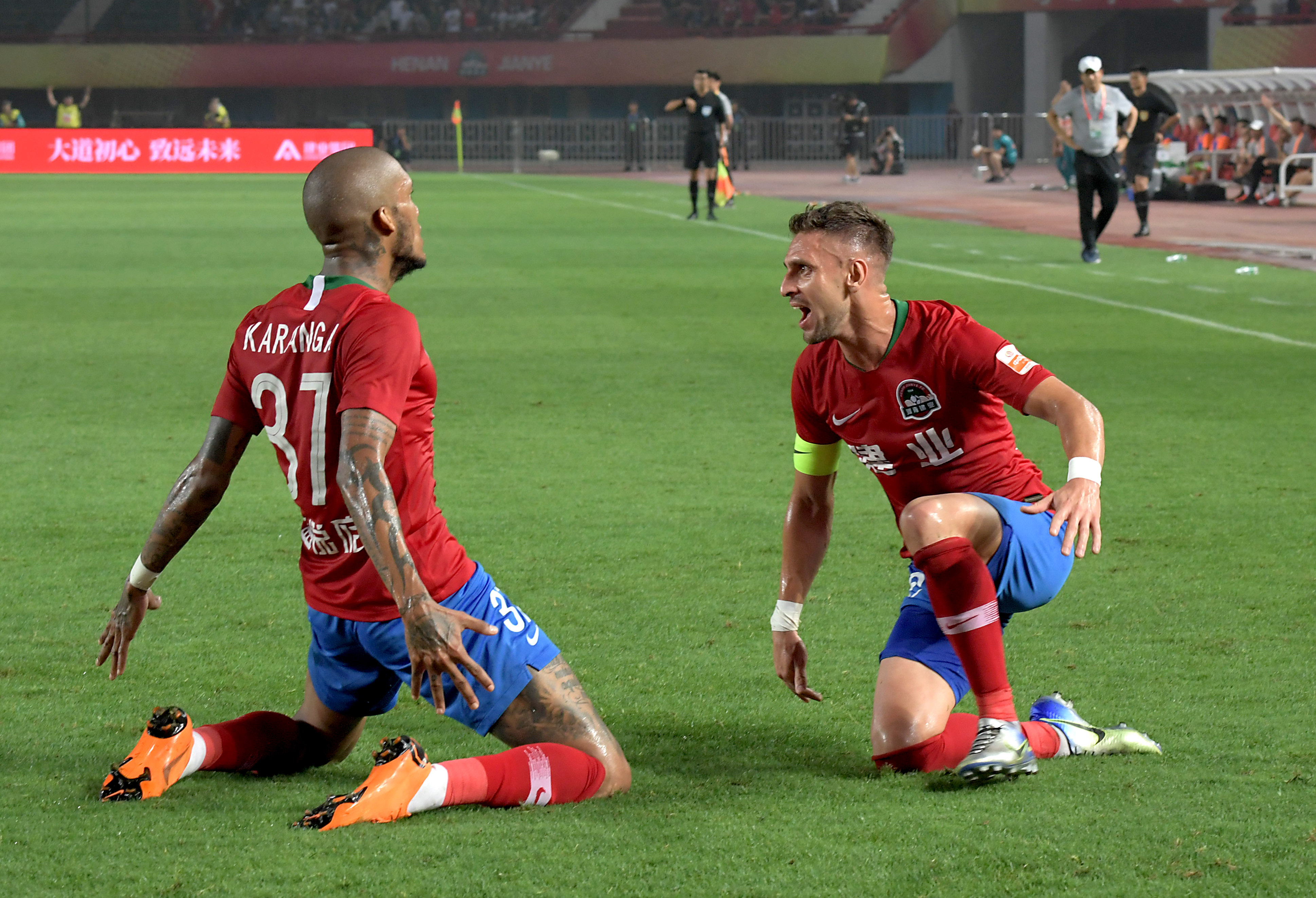 V体育官方app-杭州绿城要坚守主场,胜负将在对垒河南建业中见分晓-第2张图片-V体育 V体育官方app-杭州绿城要坚守主场,胜负将在对垒河南建业中见分晓-第2张图片-V体育