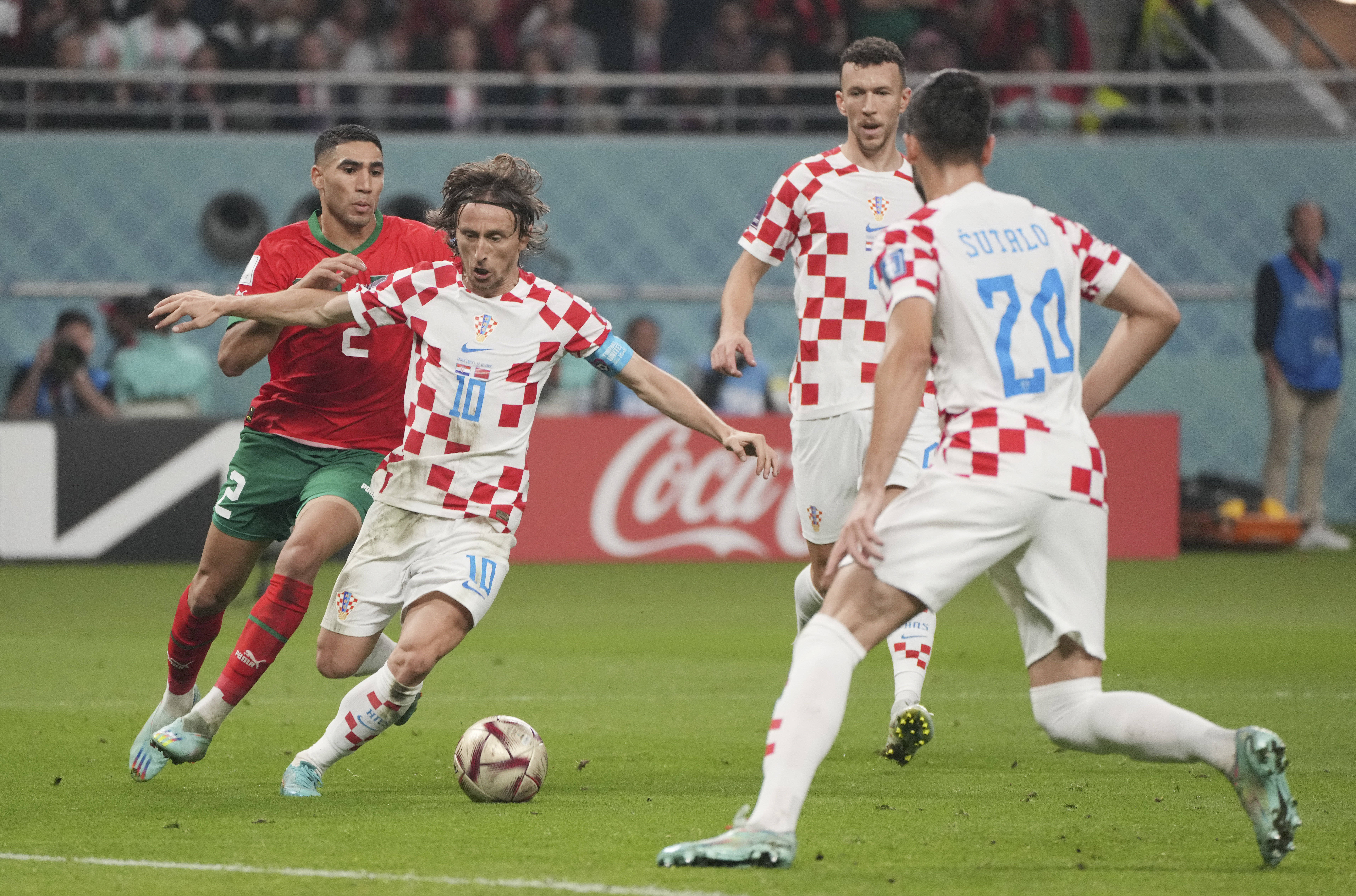 V体育官网-克罗地亚队轻松过关,欧预赛晋级前景看涨-第1张图片-V体育 V体育官网-克罗地亚队轻松过关,欧预赛晋级前景看涨-第1张图片-V体育