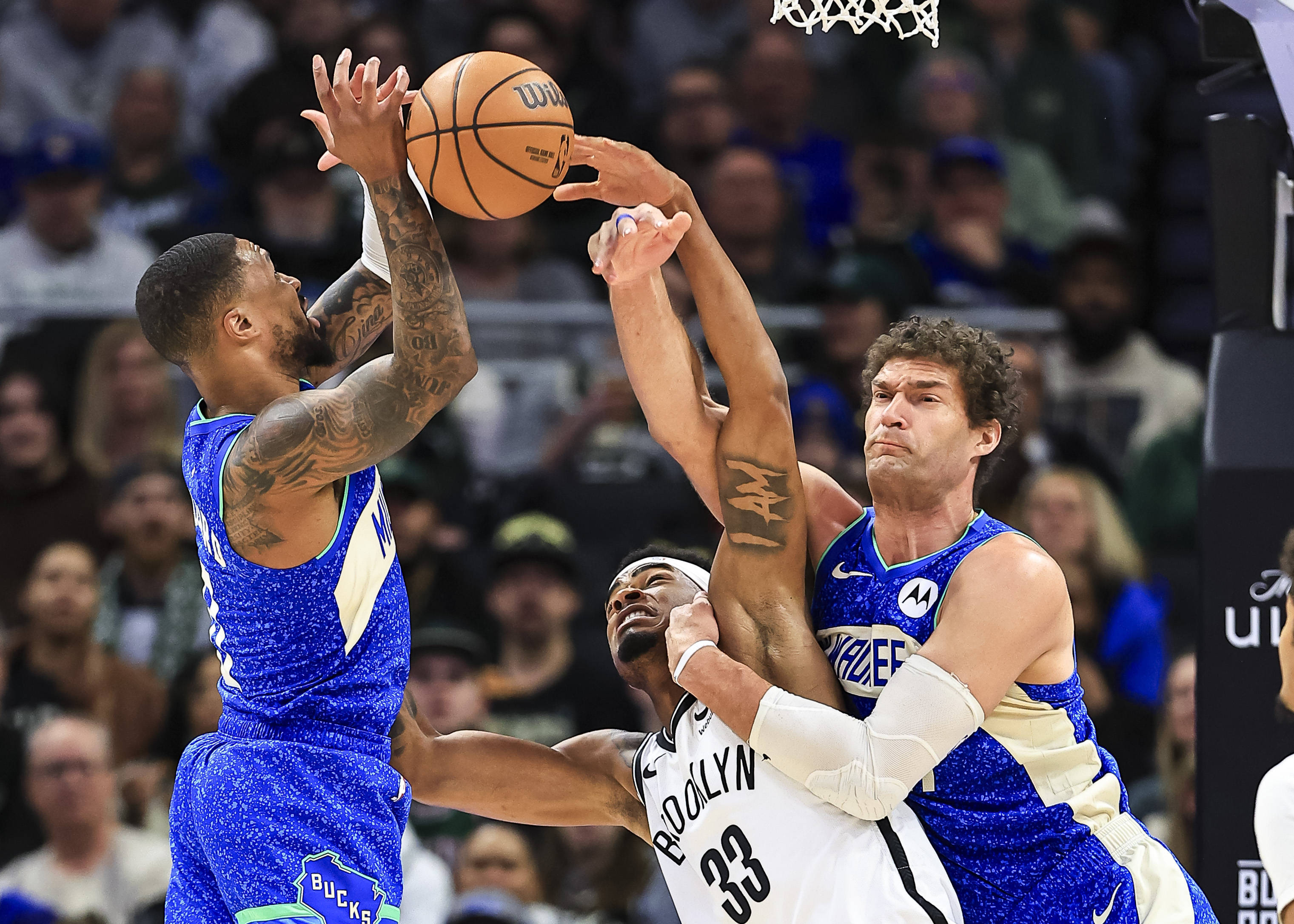 V体育-欧洲篮球联盟比赛精彩继续，球员们展现拼搏精神-第1张图片-V体育