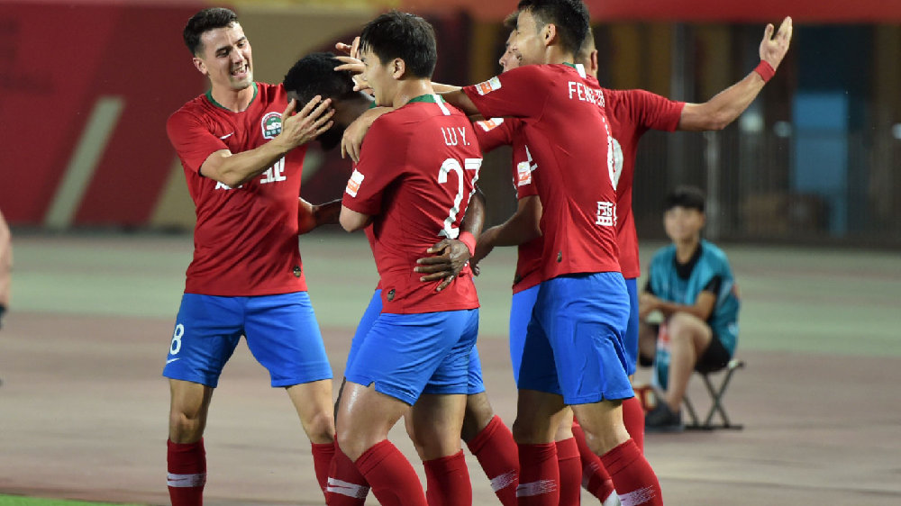 V体育官网-深圳佳兆业客场不敌河南建业，遭遇连败-第1张图片-V体育