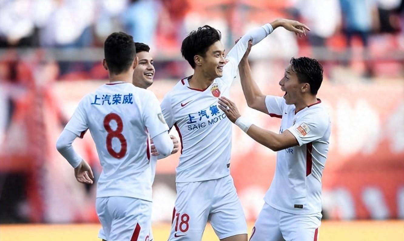 V体育官方app-上港前锋爆发连场破门，实力得到认可-第1张图片-V体育