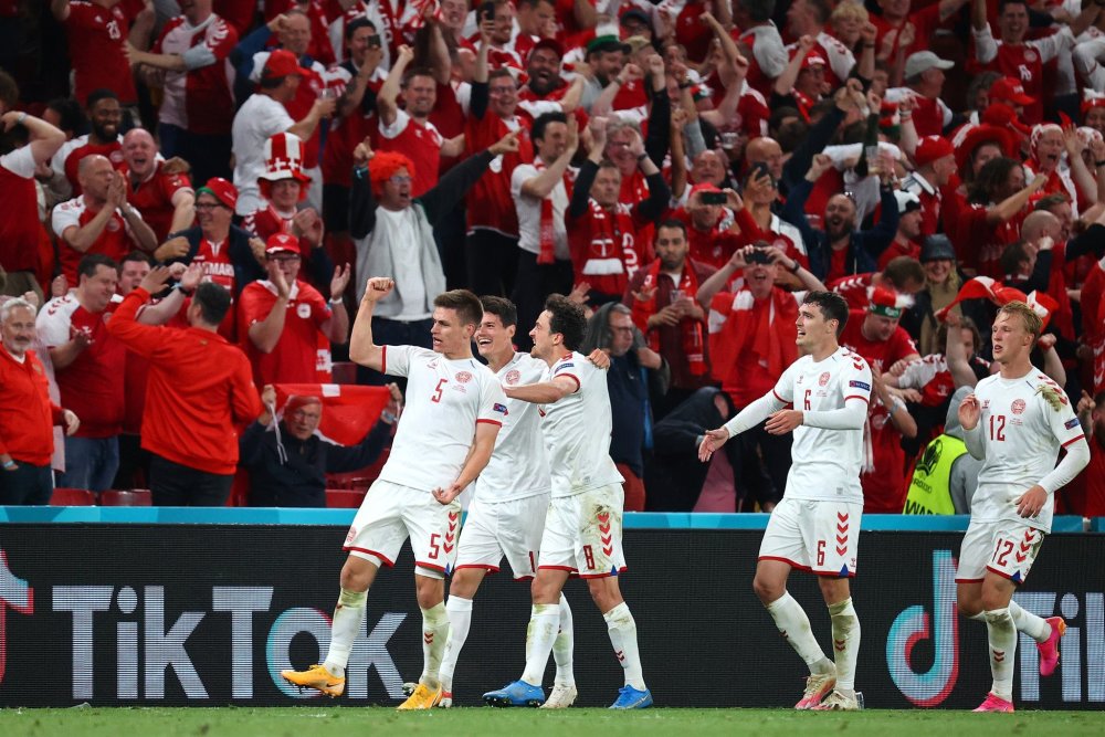 vsports体育-意大利力克威尔士,小组出线形势一片光明-第2张图片-V体育 vsports体育-意大利力克威尔士,小组出线形势一片光明-第2张图片-V体育