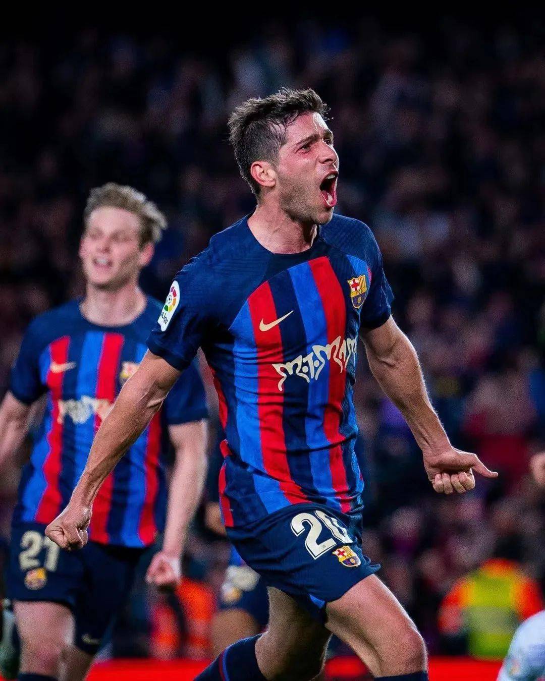 V体育官方app-皇家马德里逆转胜出,巴黎红蓝军团不佳表现-第1张图片-V体育 V体育官方app-皇家马德里逆转胜出,巴黎红蓝军团不佳表现-第1张图片-V体育