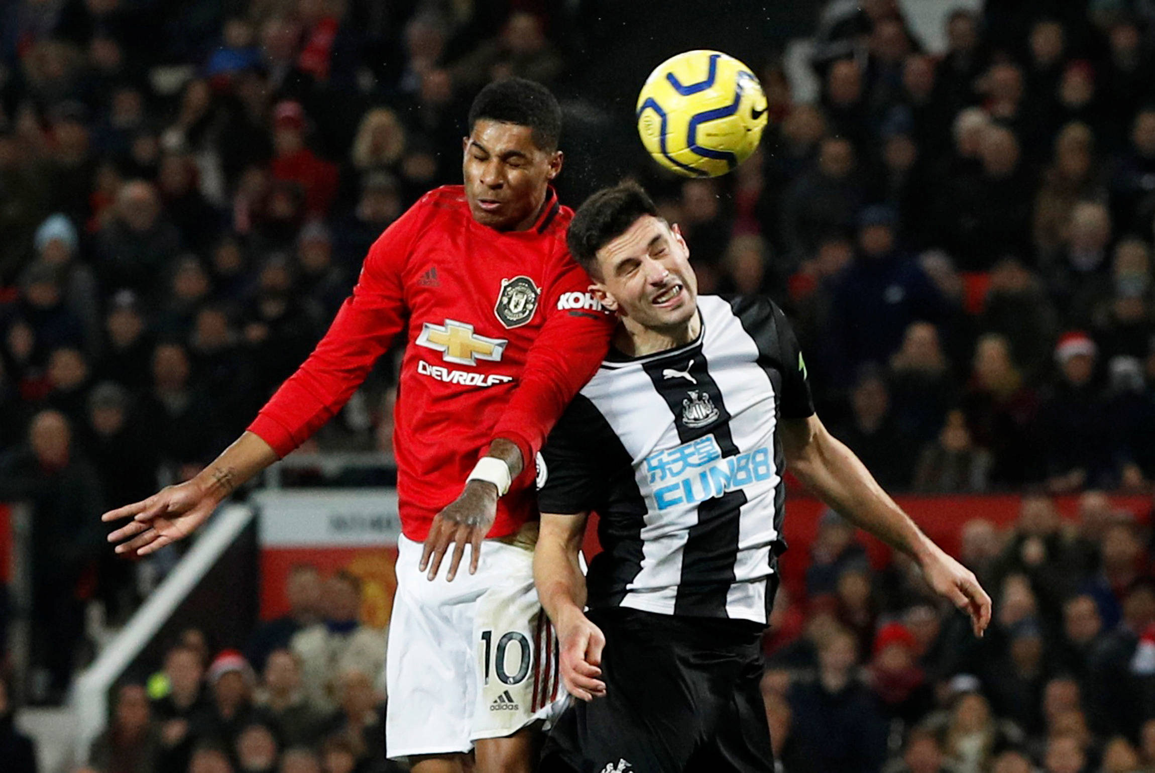 V体育-纽卡斯尔签下那不勒斯后卫,引发转会热议-第2张图片-V体育 V体育-纽卡斯尔签下那不勒斯后卫,引发转会热议-第2张图片-V体育