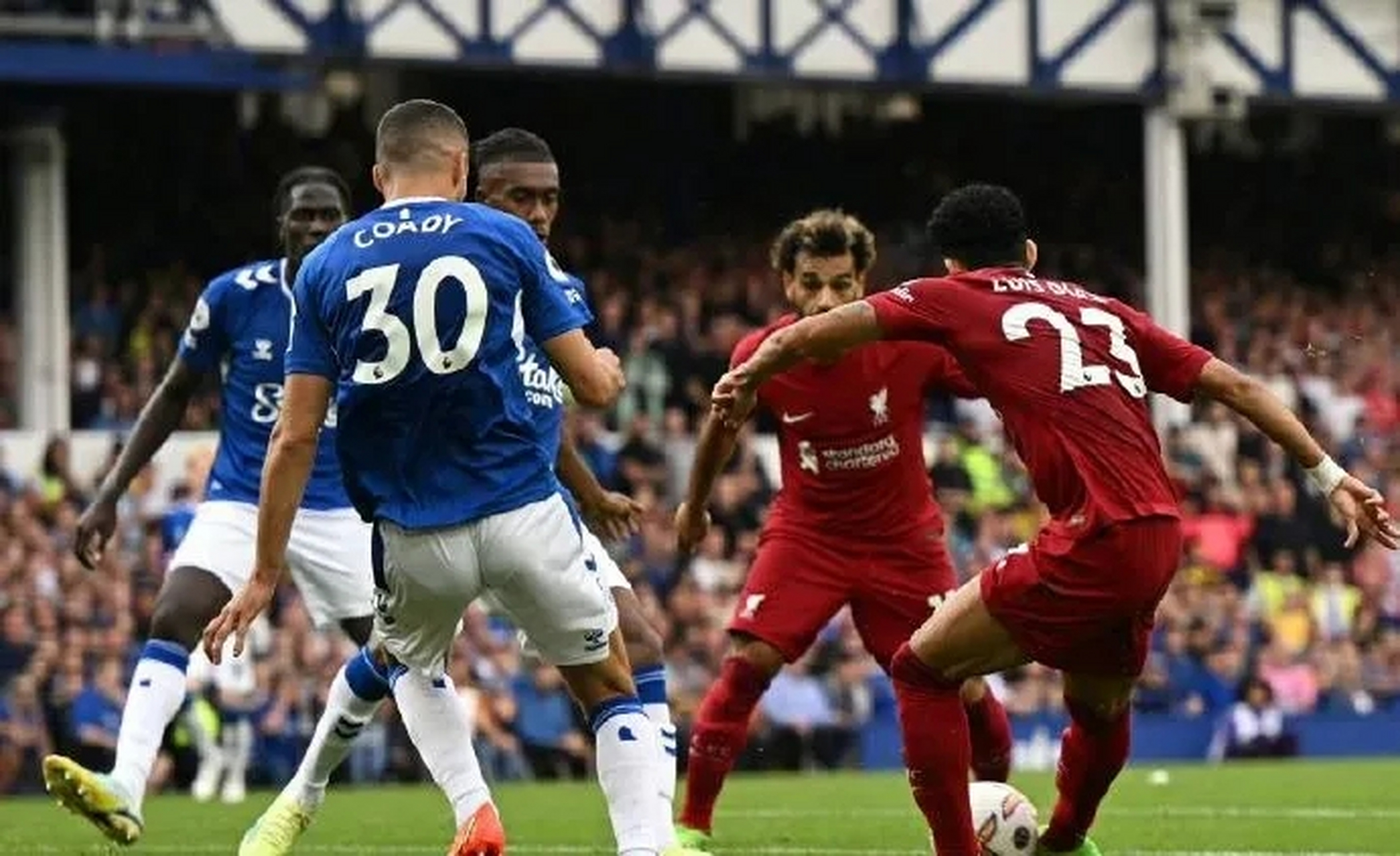 V体育官网-图卢兹客场逼平里昂,双方互不相让-第1张图片-V体育 V体育官网-图卢兹客场逼平里昂,双方互不相让-第1张图片-V体育