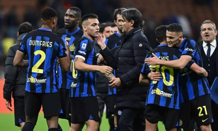 V体育-罗马客场击败国际米兰,收获宝贵三分-第2张图片-V体育 V体育-罗马客场击败国际米兰,收获宝贵三分-第2张图片-V体育