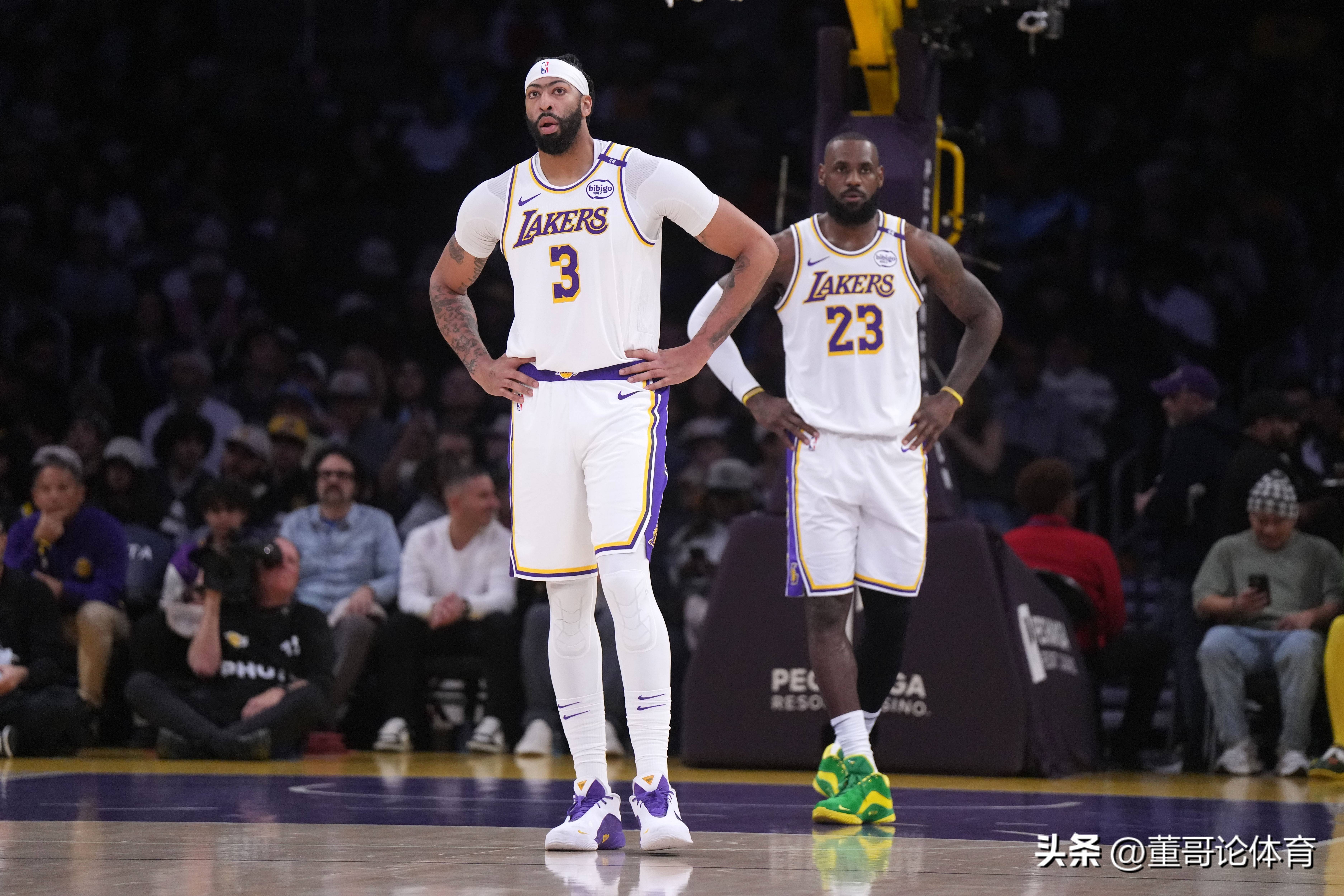 V体育官网-湖人队主场大胜,士气高涨之际-第1张图片-V体育 V体育官网-湖人队主场大胜,士气高涨之际-第1张图片-V体育