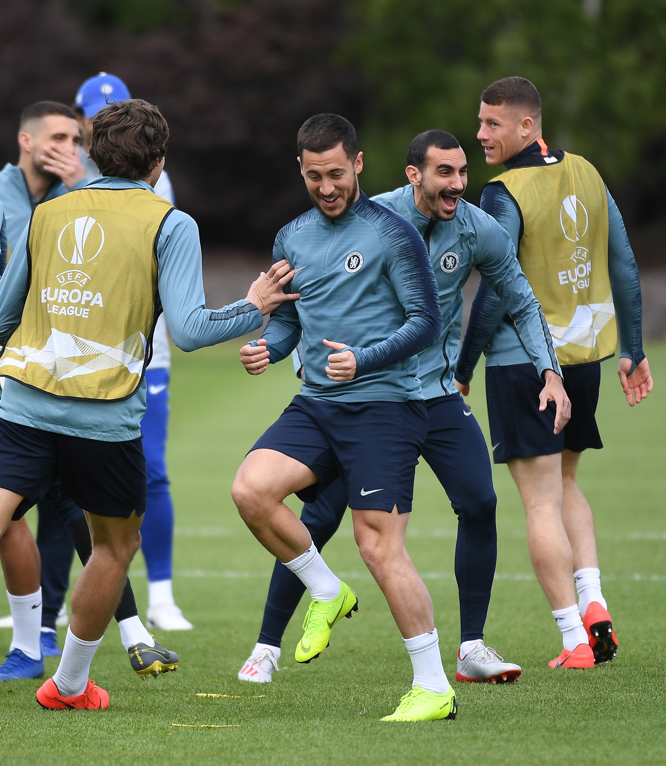 V体育-切尔西备战决赛,球员展现团结配合-第1张图片-V体育 V体育-切尔西备战决赛,球员展现团结配合-第1张图片-V体育