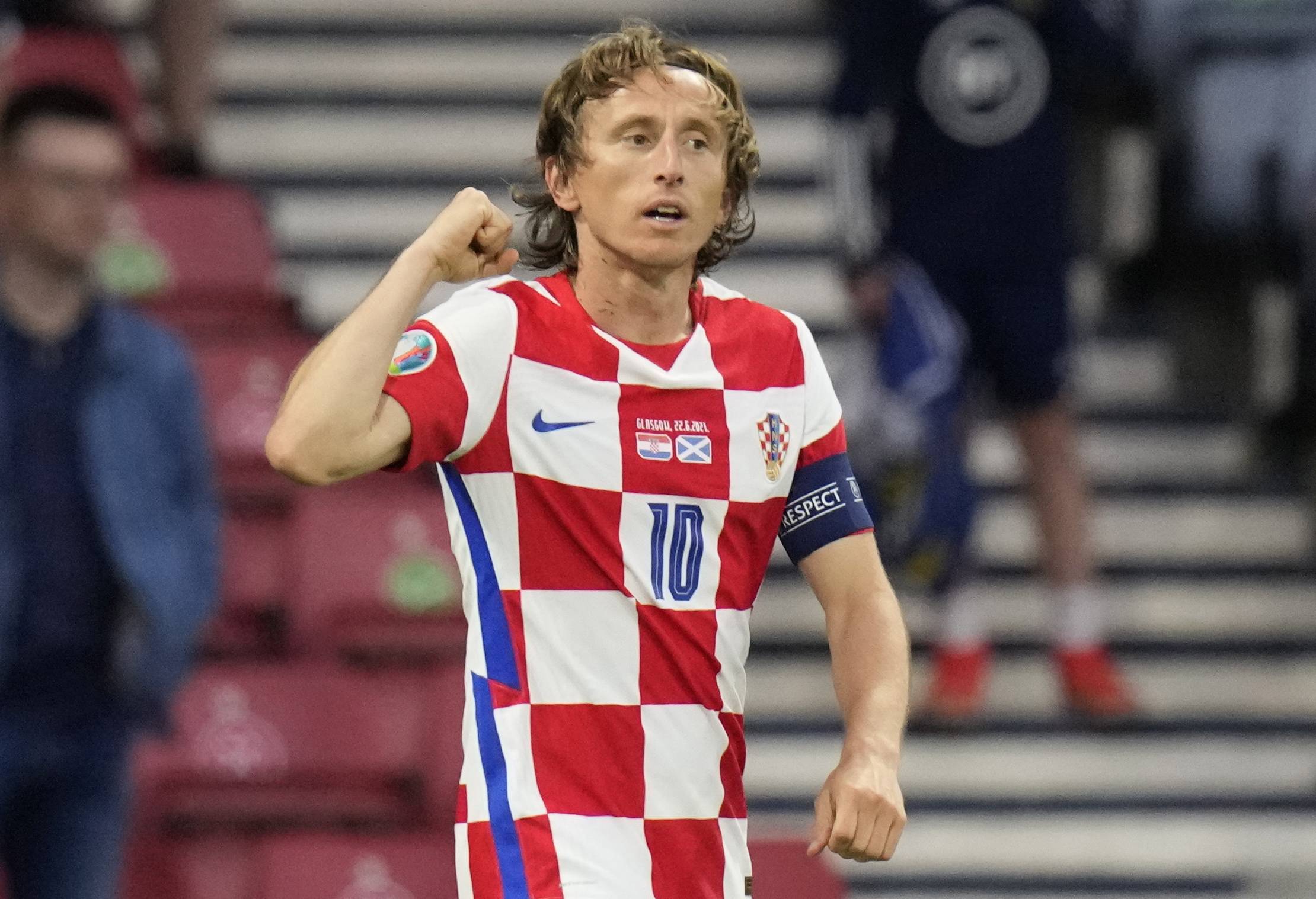 V体育-葡萄牙球员在国家队比赛中展现出色-第2张图片-V体育 V体育-葡萄牙球员在国家队比赛中展现出色-第2张图片-V体育