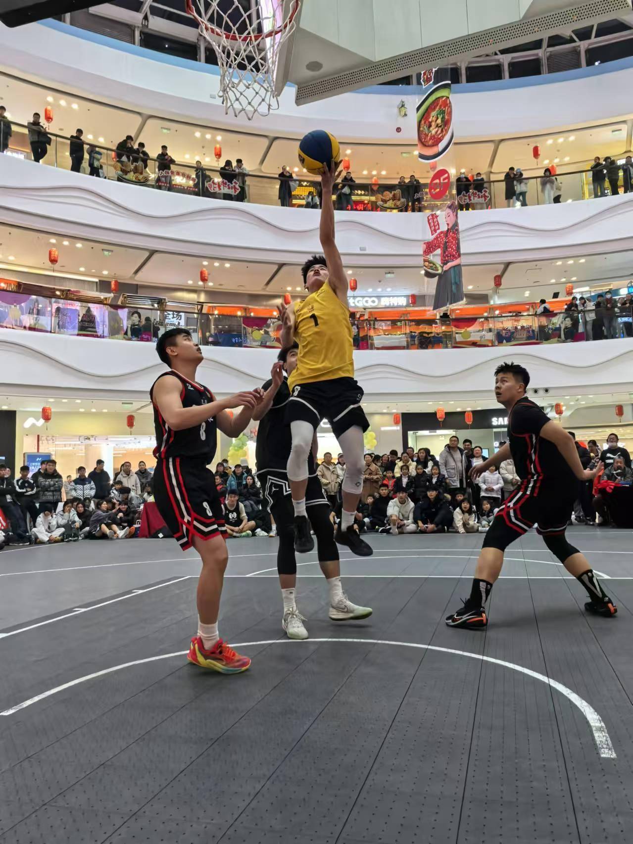 V体育-中国篮球联赛总决赛精彩纷呈，球迷热情高涨-第2张图片-V体育