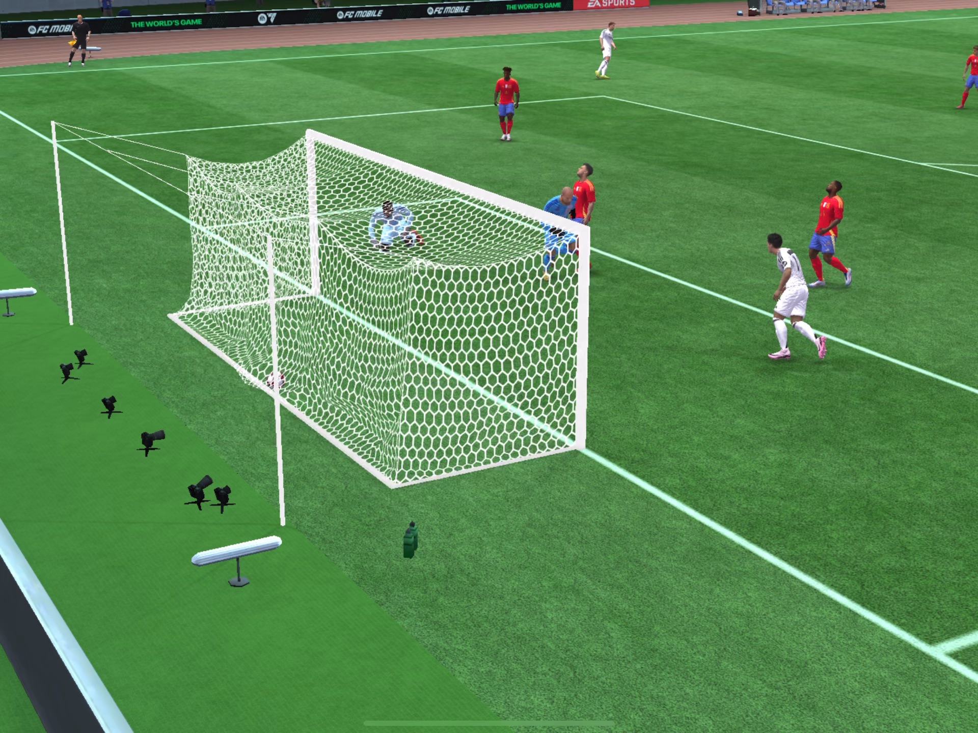 V体育官网-惊险刺激!疯狂进球场面一触即发-第2张图片-V体育 V体育官网-惊险刺激!疯狂进球场面一触即发-第2张图片-V体育