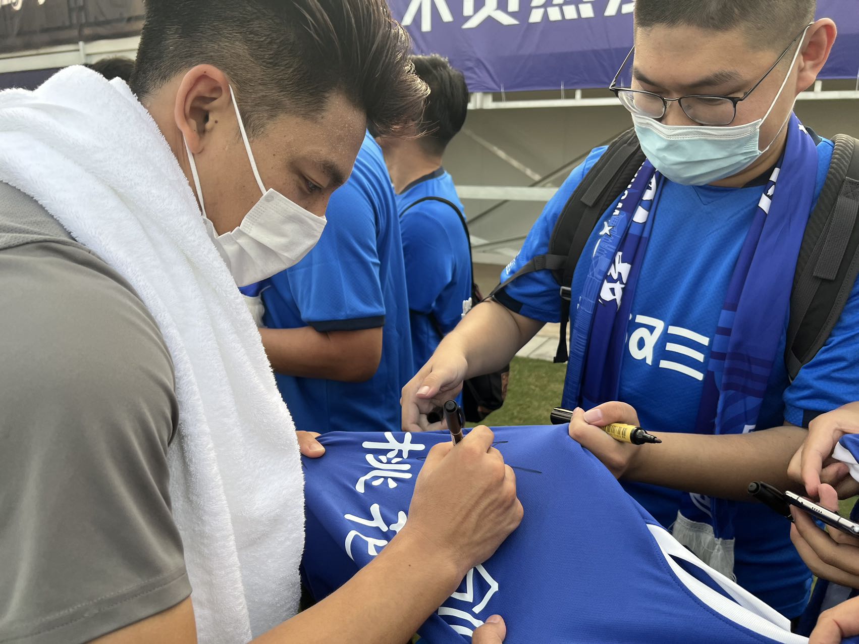 vsports体育-球队未离备战国际赛事，锤炼实戈-第2张图片-V体育