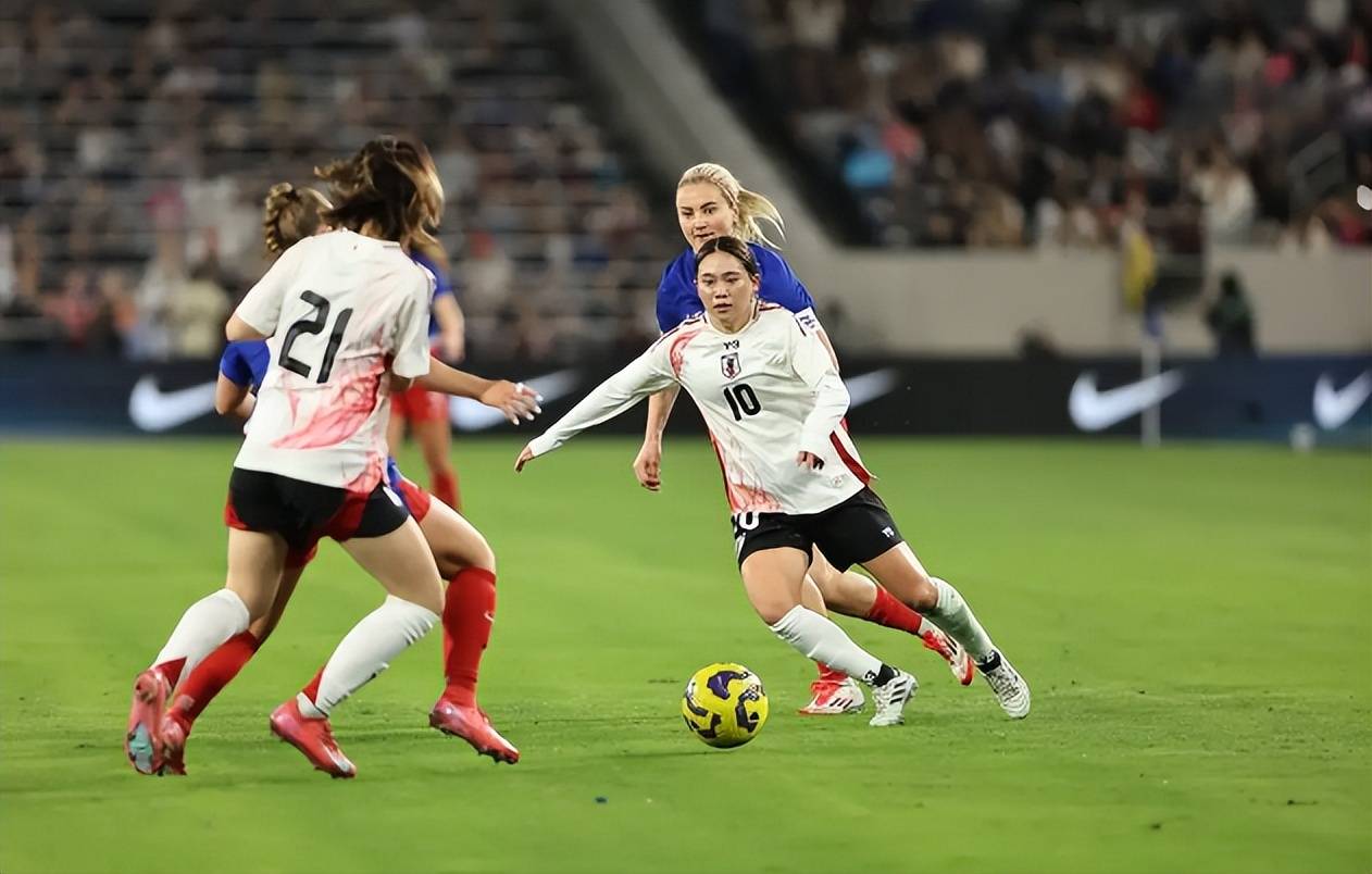 V体育官方app-挪威女足夺取胜利，全力备战决赛-第1张图片-V体育