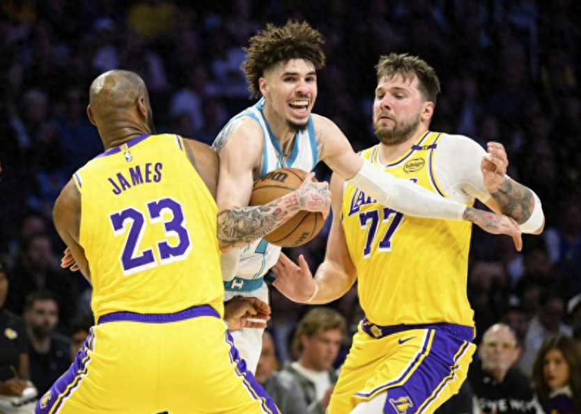 vsports体育-湖人客场惜败太阳,遭遇两连败-第1张图片-V体育 vsports体育-湖人客场惜败太阳,遭遇两连败-第1张图片-V体育