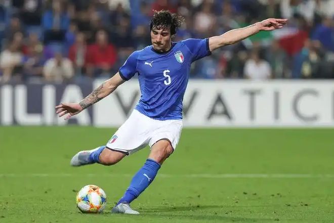 vsports体育-意大利队历经辛苦，最终成功晋级！-第1张图片-V体育