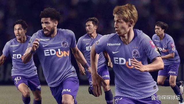 V体育官网-亚洲足球赛事上球队竞逐胜负-第1张图片-V体育 V体育官网-亚洲足球赛事上球队竞逐胜负-第1张图片-V体育