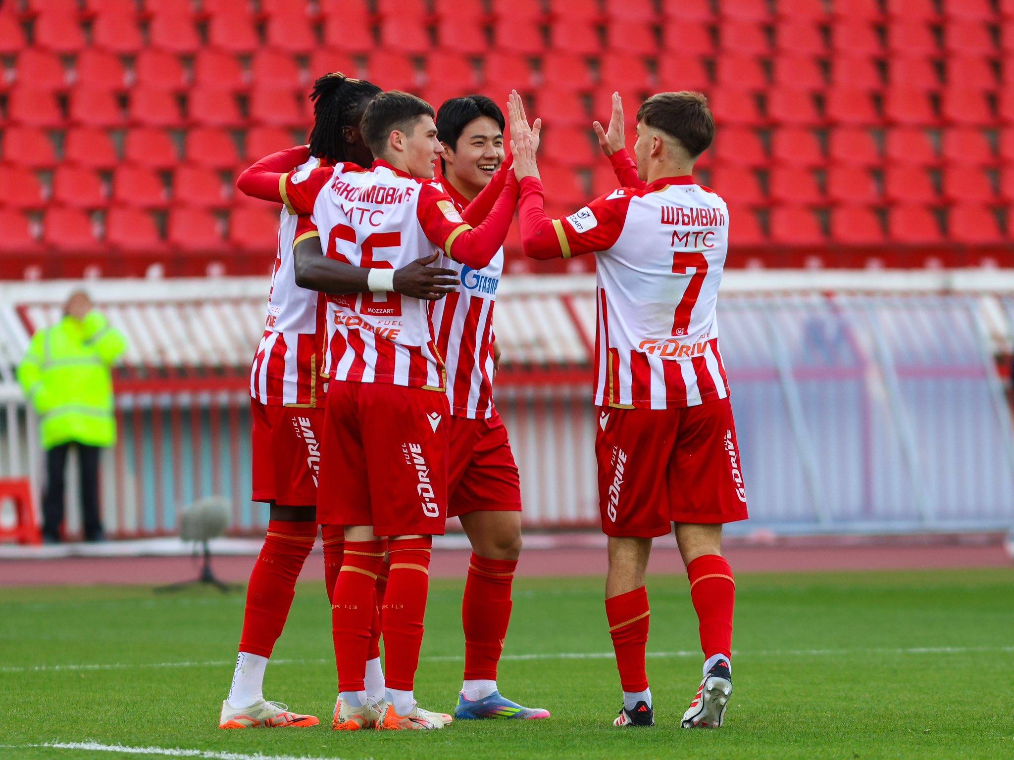 vsports体育-韩国女足锋芒毕露,斩获晋级资格-第2张图片-V体育 vsports体育-韩国女足锋芒毕露,斩获晋级资格-第2张图片-V体育