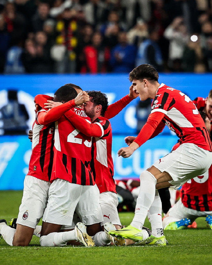 V体育-曼联大胜AC米兰,展现实力-第1张图片-V体育 V体育-曼联大胜AC米兰,展现实力-第1张图片-V体育