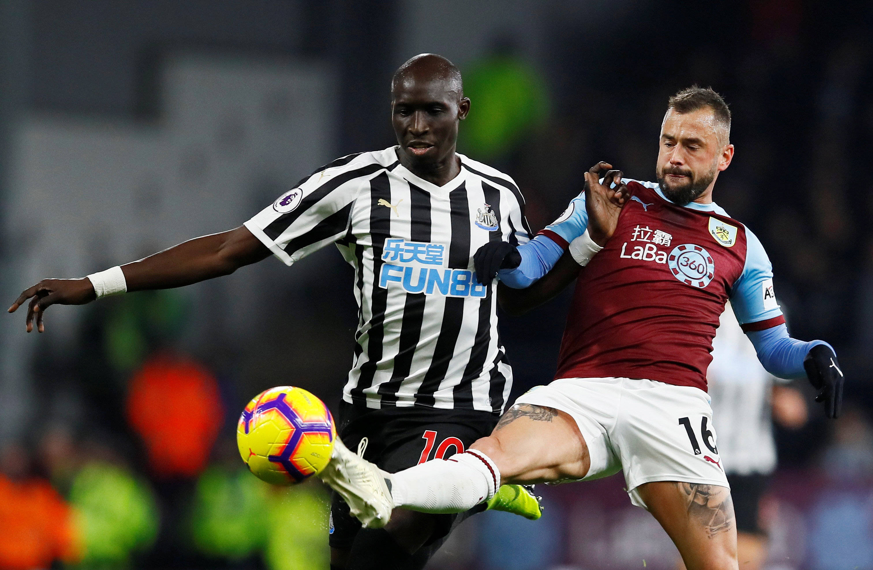 vsports体育-尤文图斯连两场告捷,领跑小组-第1张图片-V体育 vsports体育-尤文图斯连两场告捷,领跑小组-第1张图片-V体育