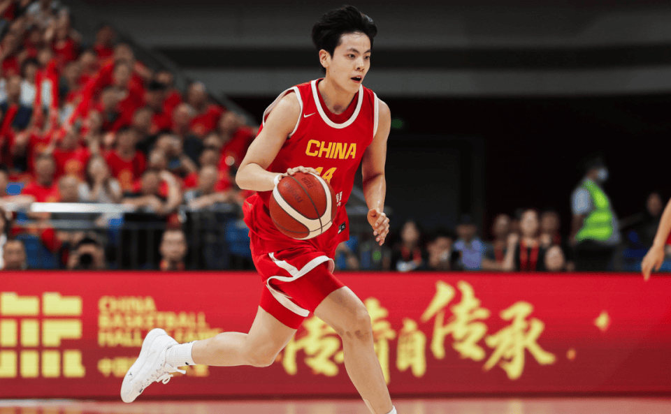 V体育官方app-国家队在热身赛中大放异彩,备战重要比赛-第1张图片-V体育 V体育官方app-国家队在热身赛中大放异彩,备战重要比赛-第1张图片-V体育