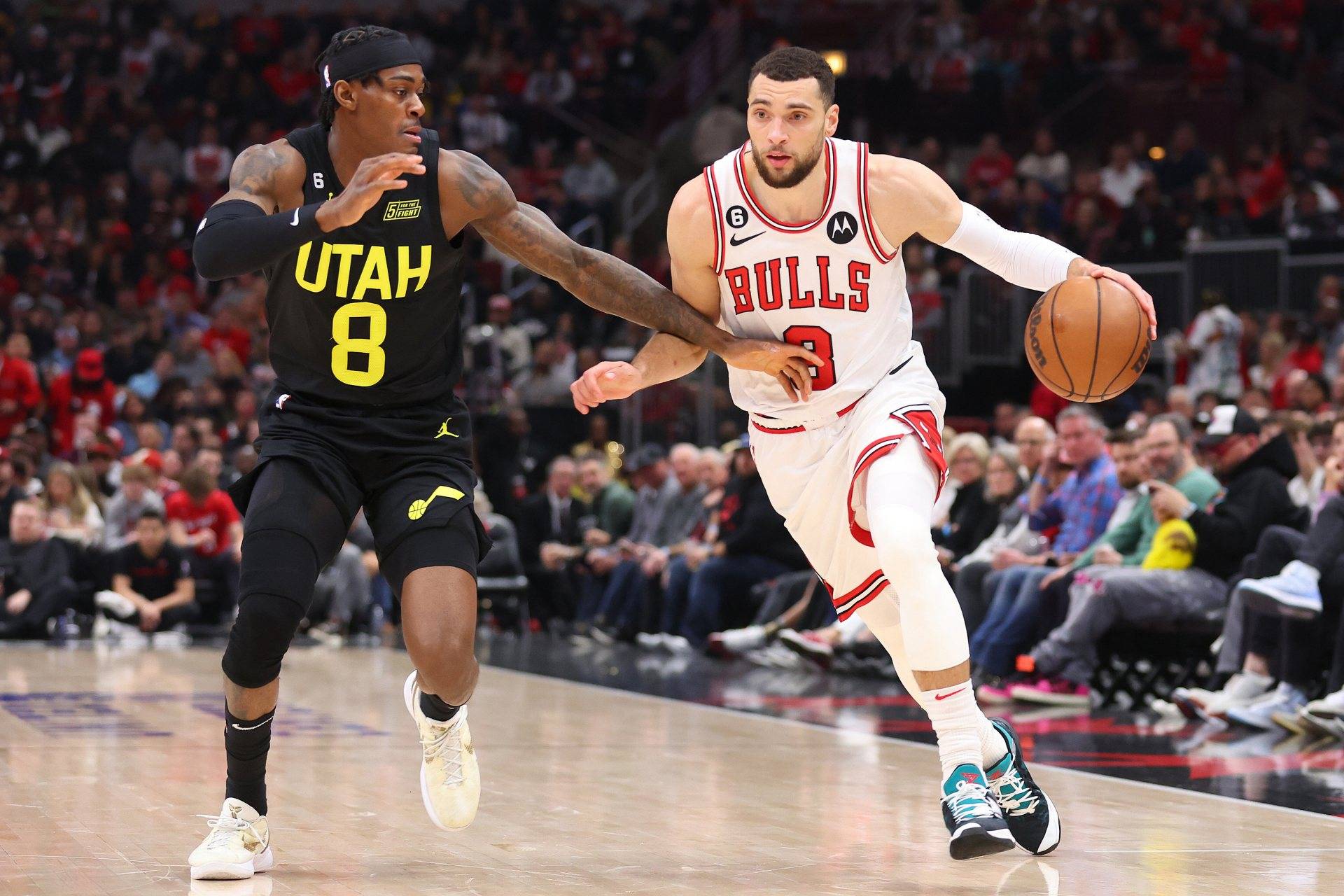 V体育官网-小牛击败爵士,年轻阵容崭露头角惊艳全场-第1张图片-V体育 V体育官网-小牛击败爵士,年轻阵容崭露头角惊艳全场-第1张图片-V体育